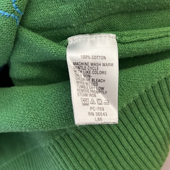 Sweater - Picture 4 of 4